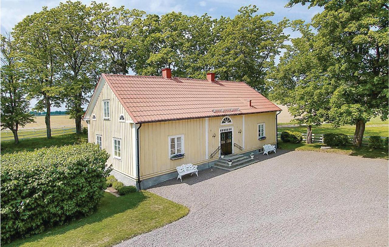 Nice Home In Motala With 3 Bedrooms And Wifi Exterior foto